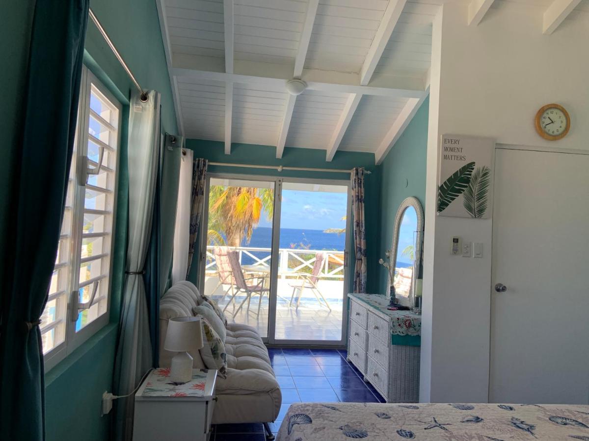 Oceanfront Townhome in Marazul Dive Resort - Housity