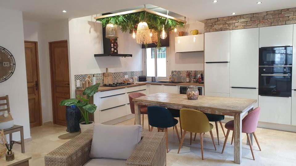 RDC de maison avec terrasse barbecue - Hizvo