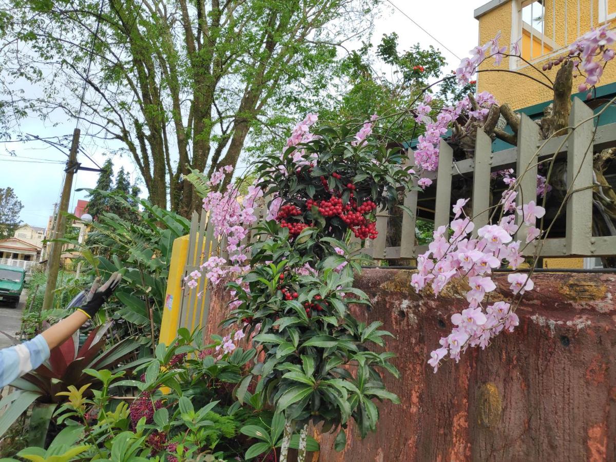 Affordable Tagaytay House for Rent - Housity