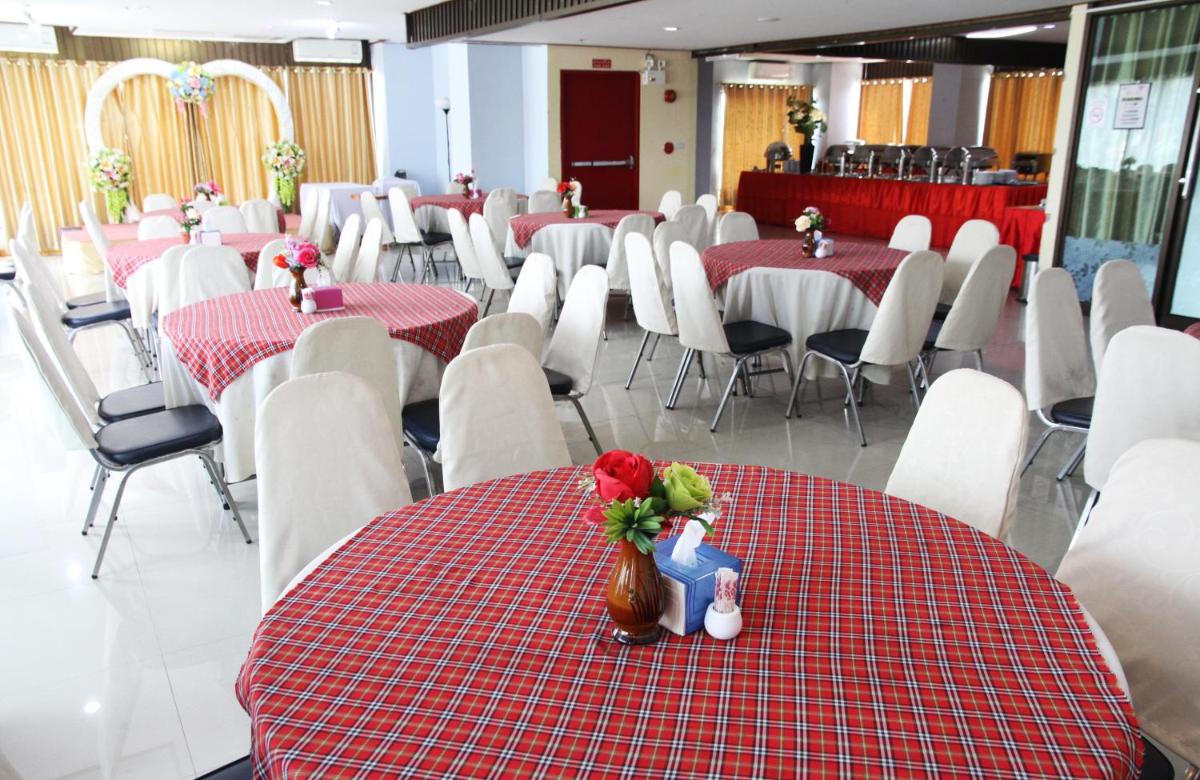 Toh Buk Seng Ayutthaya Hotel - Hizvo