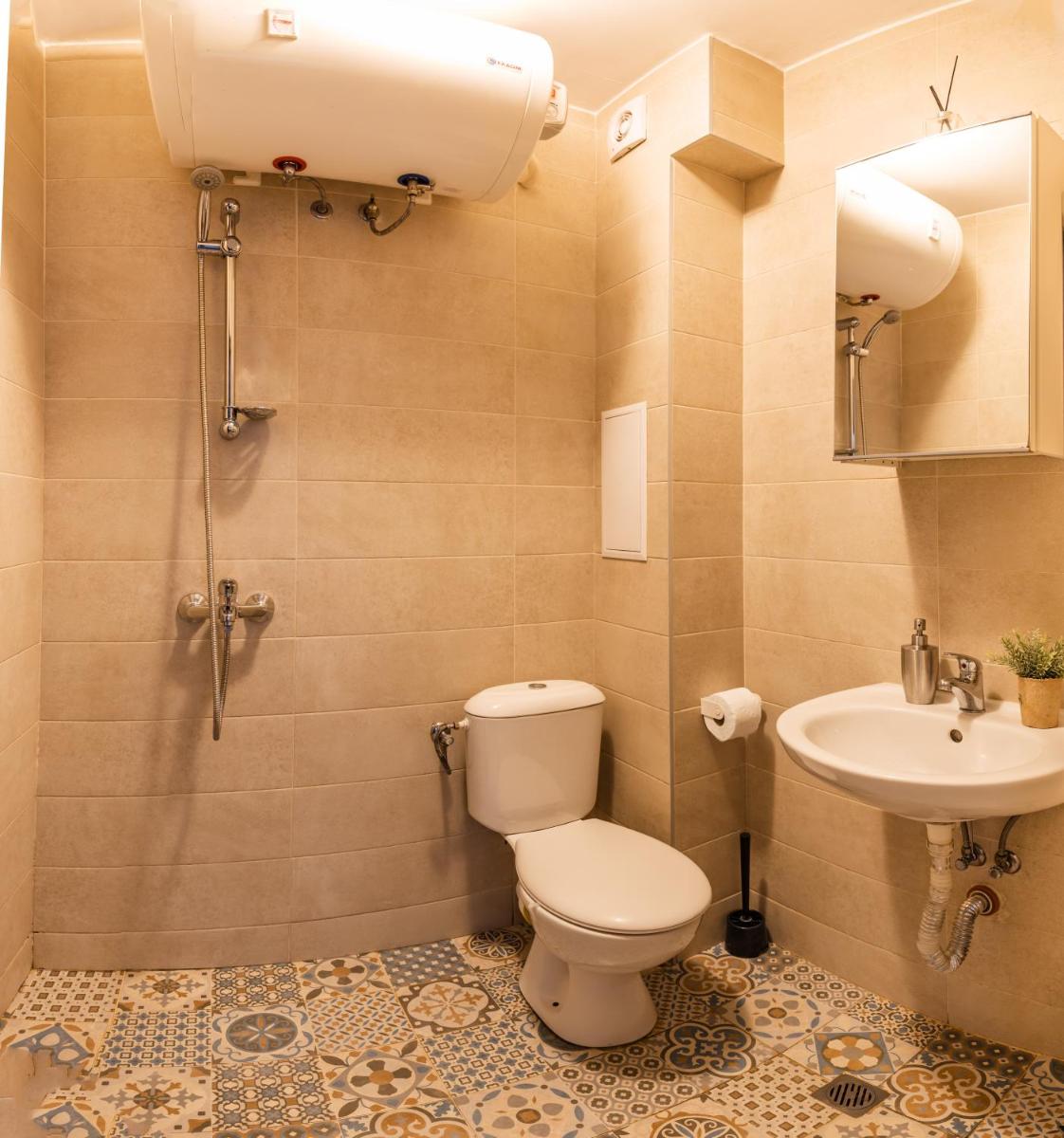 Matisse Hotflat - Hizvo
