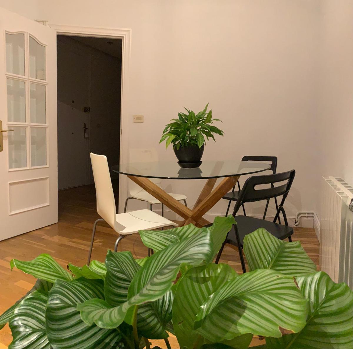 Habitación privada en Bilbao Centro - Housity