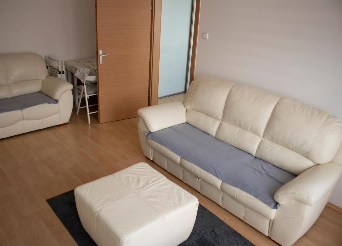 Csalogány Apartman - Housity