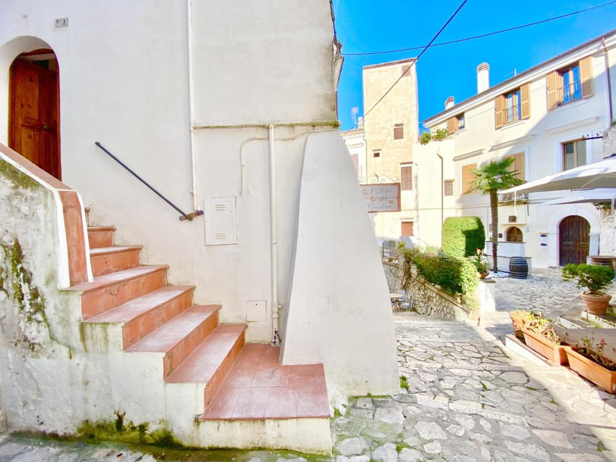 Holidaycasa Isabel - In pieno centro storico - Housity