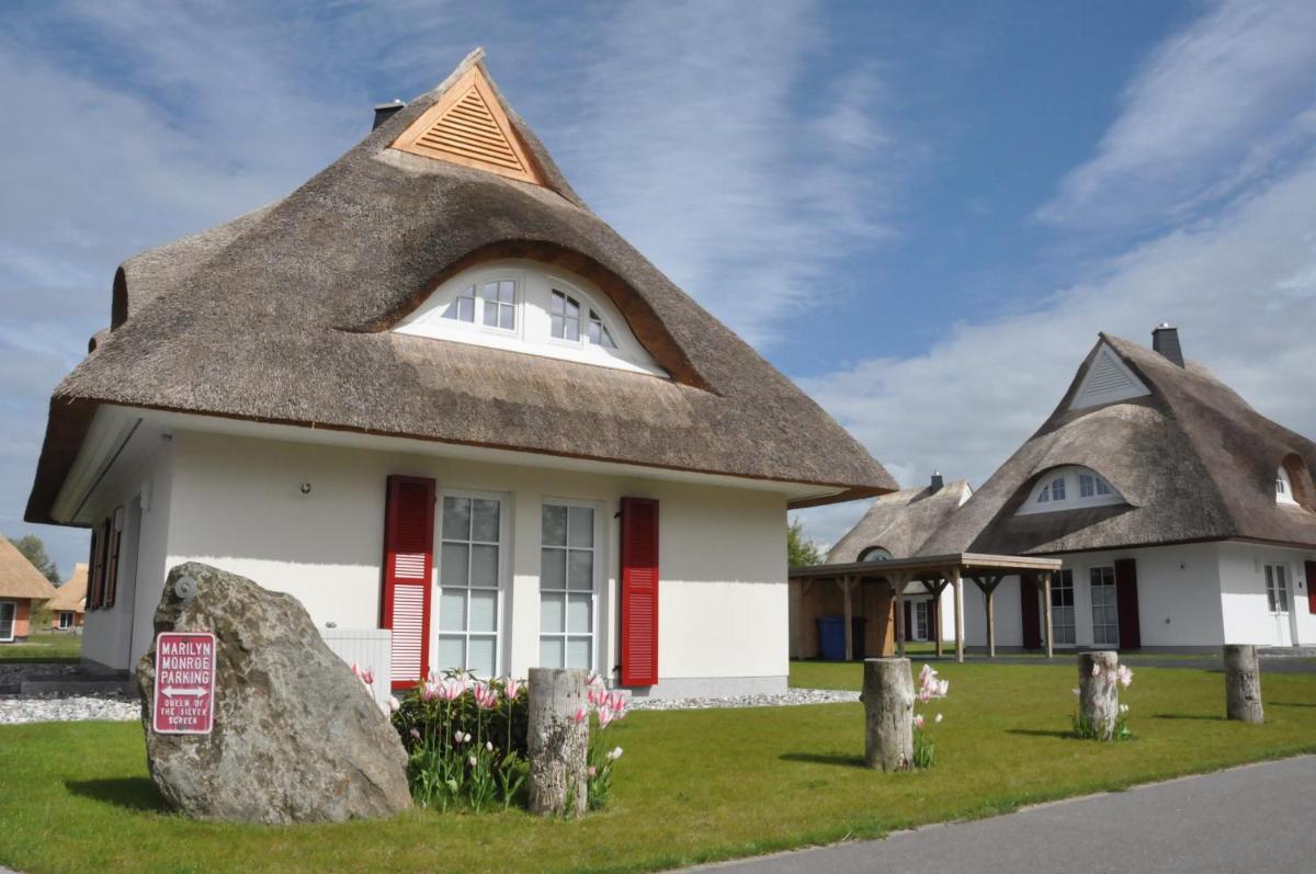 Ferienhaus Haubenlerche 63 - Haus Marilyn - Housity