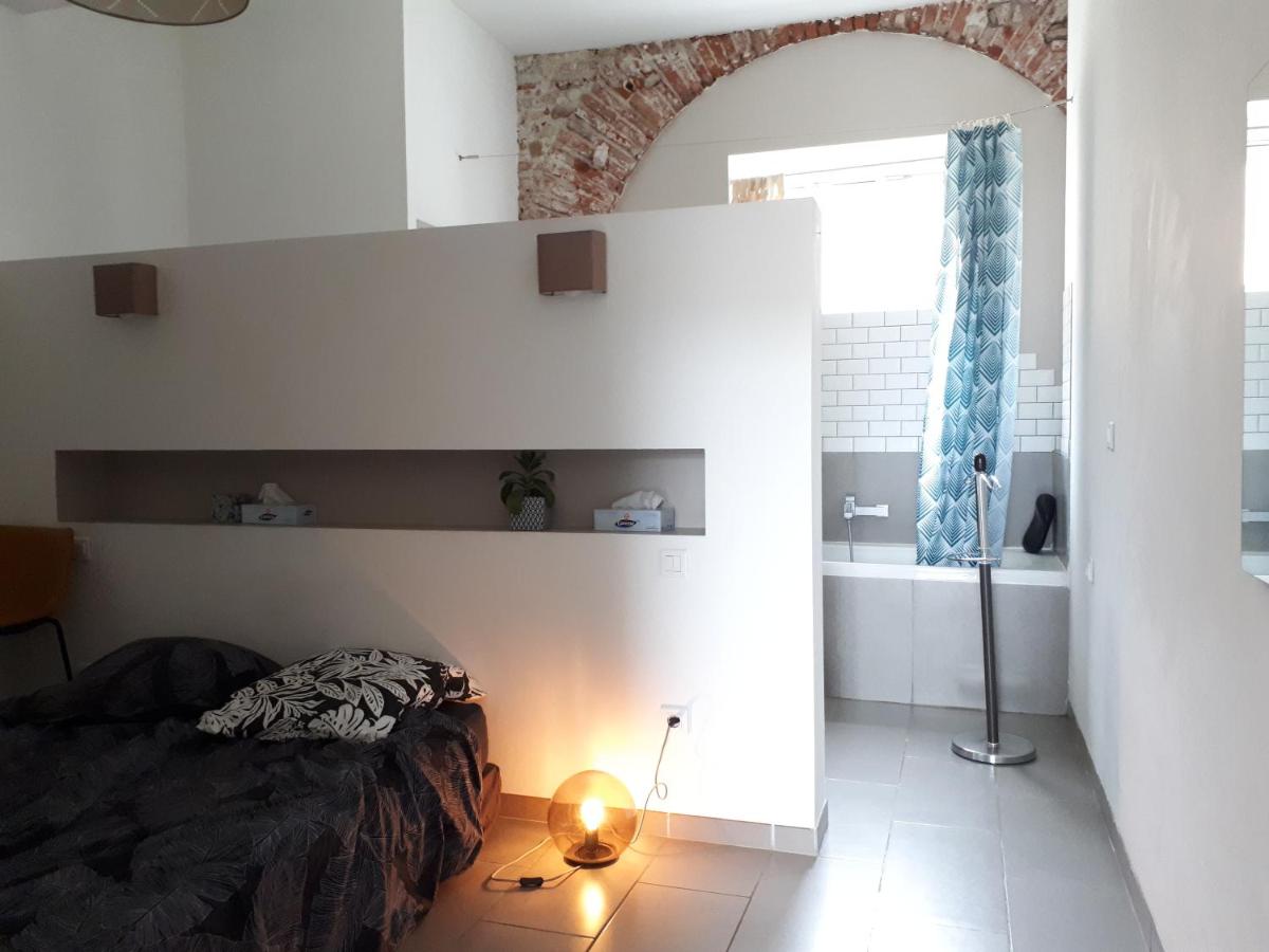 Quetzal - Housity