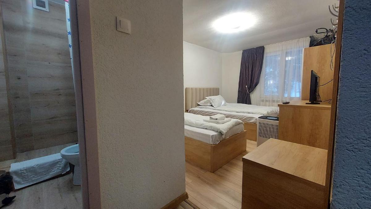 Pensiunea LUCA Straja - Housity