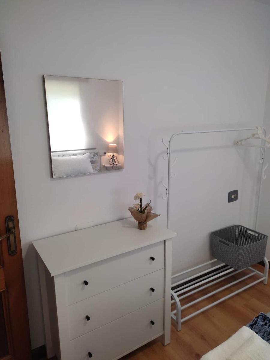 Casa Loureira -Cabo do Mundo, Ribeira Sacra - Housity