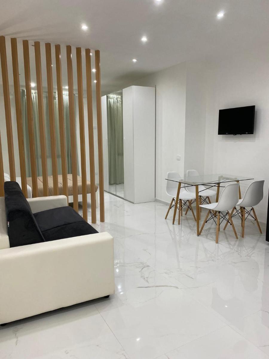 Quattro Canti Suite Palermo - Housity