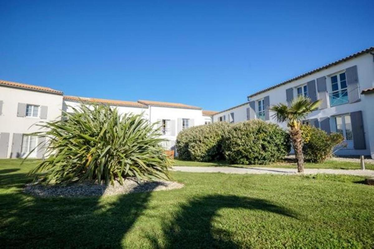 Jardin de l'établissement Thalacap Île de Ré - Thalasso & Spa