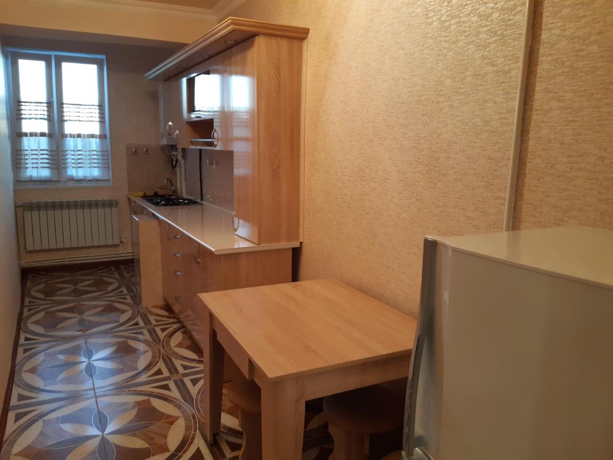 Family Apartment - Isahakyan Street - Housity