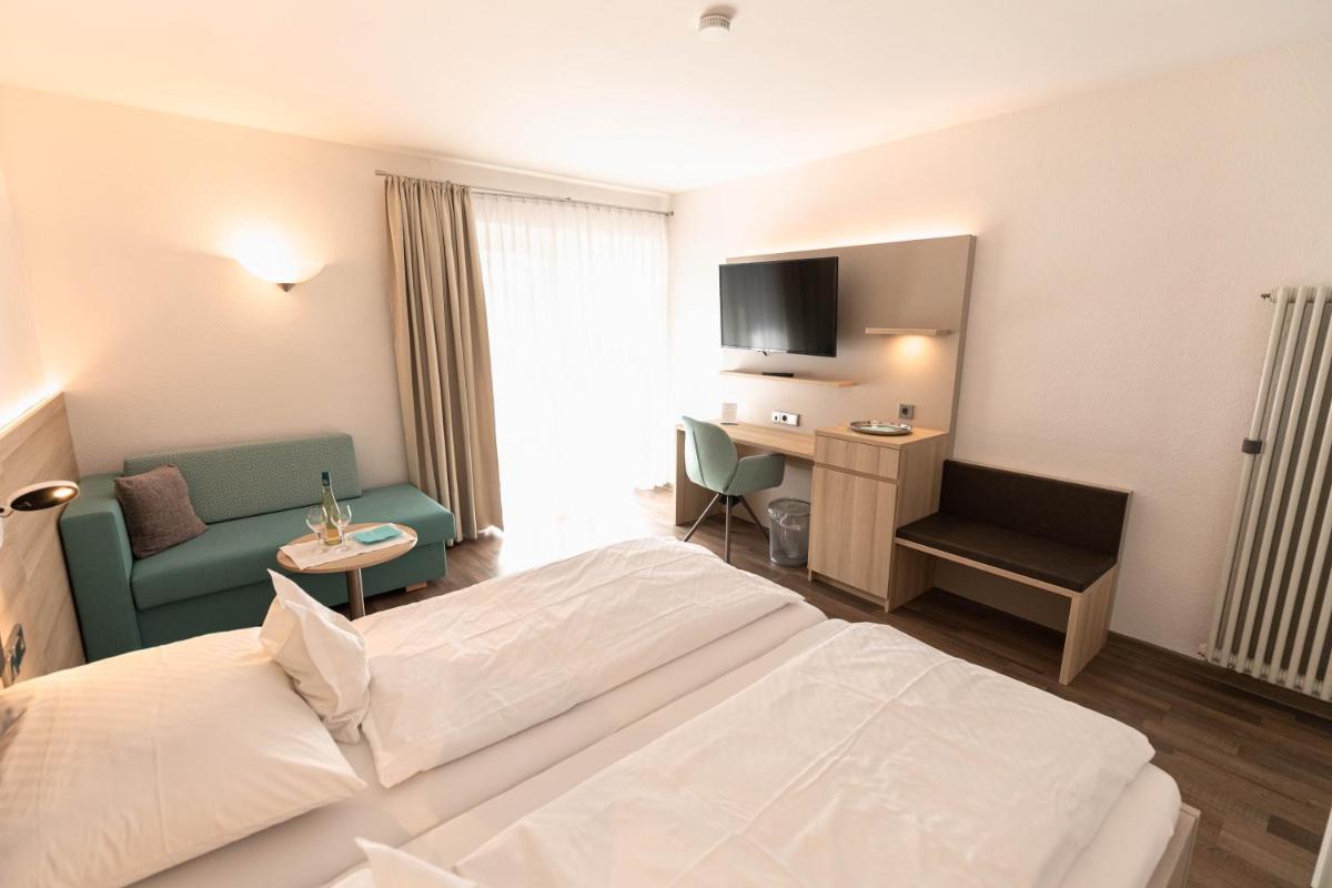 Hotel Christine - Housity