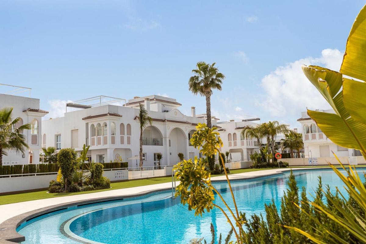 Allegra Suites Costa Blanca - Housity