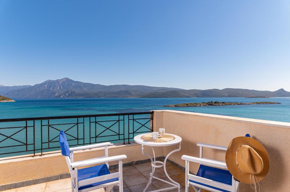 SeaView Apartment & Studios - Housity