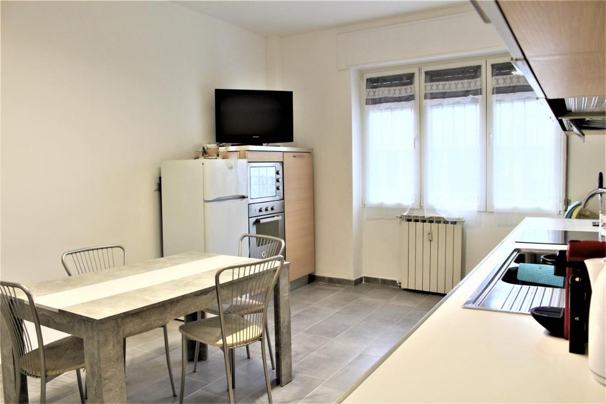 LS-House Apartment - In the Heart of Sanremo - Housity