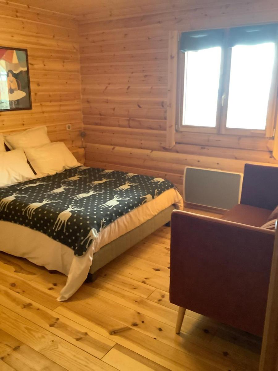 Chalet Les Sorbiers - Housity