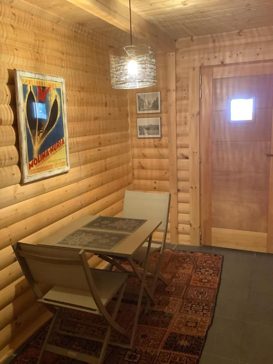 Chalet Les Sorbiers - Housity