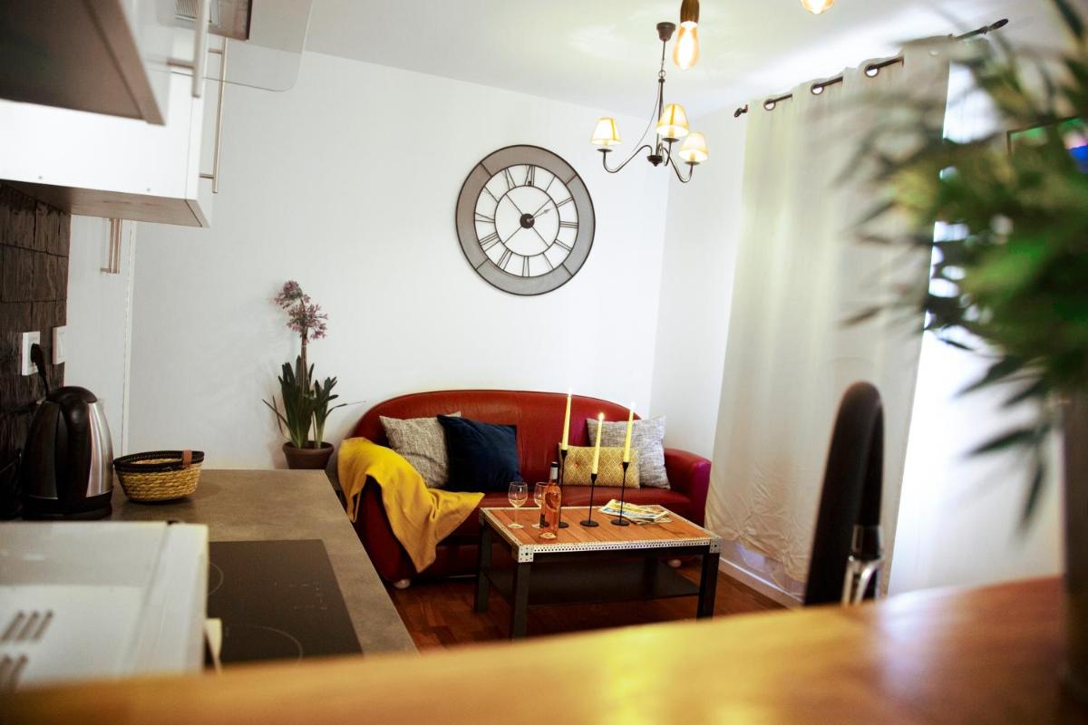 Les Lofts De Provins Apt 2 - Housity