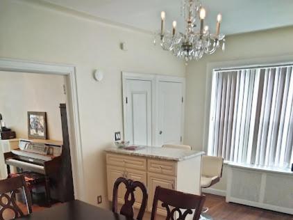 Beautiful Brooklyn Koi-Fish Pond-Garden Residence - Housity