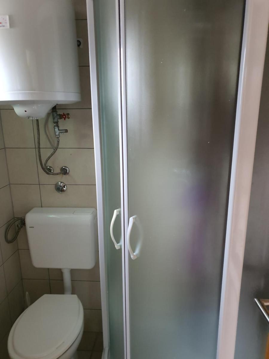 Ku?a za odmor Malo Ti?evo - Housity