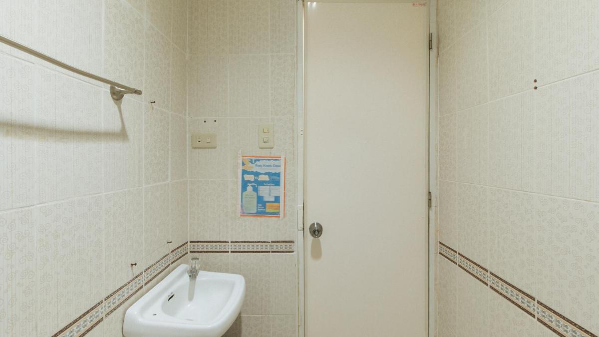 Casa Demetria Duplex Hot Spring Resort Laguna - Housity