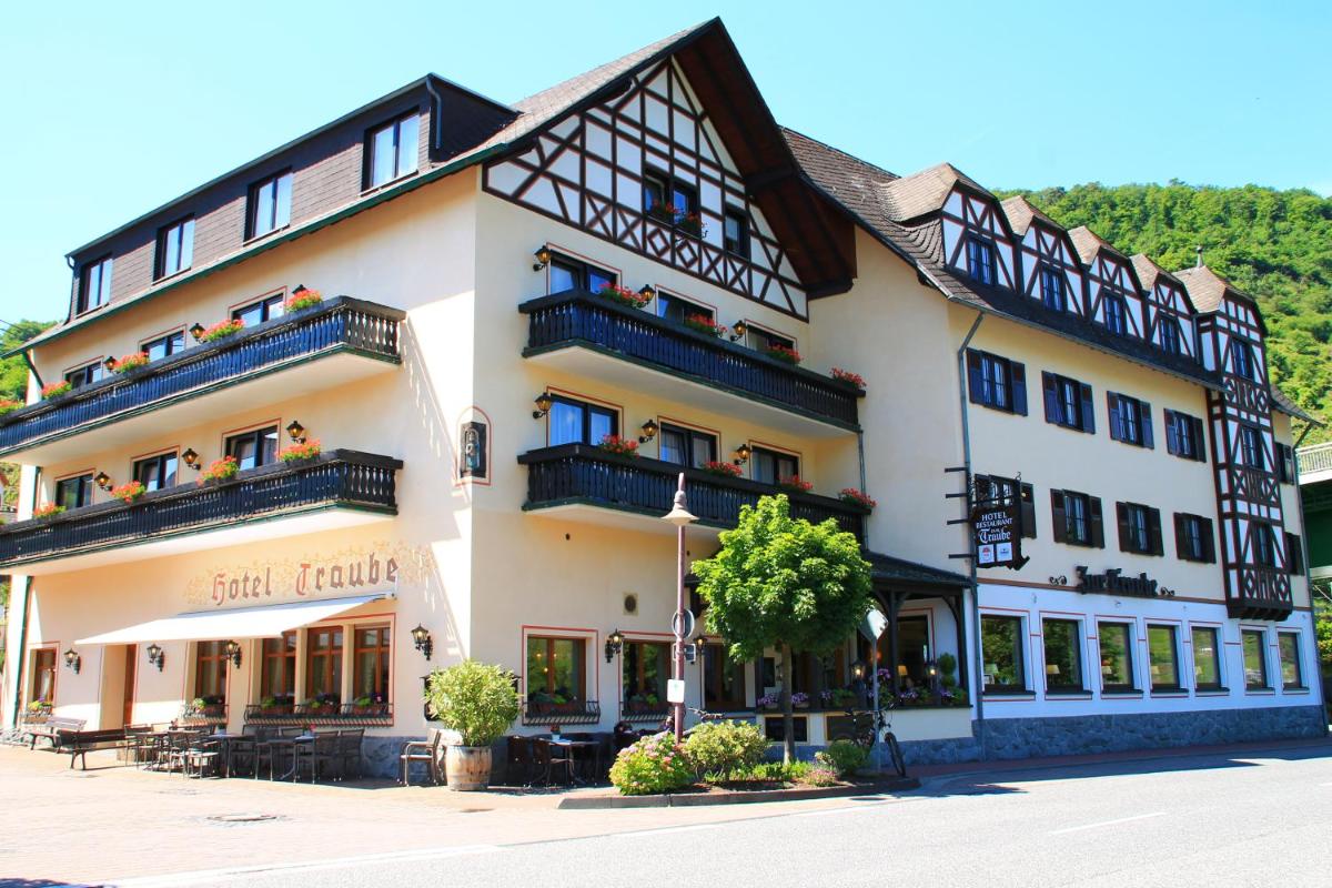 Moselhotel & Restaurant Zur Traube GmbH - Housity