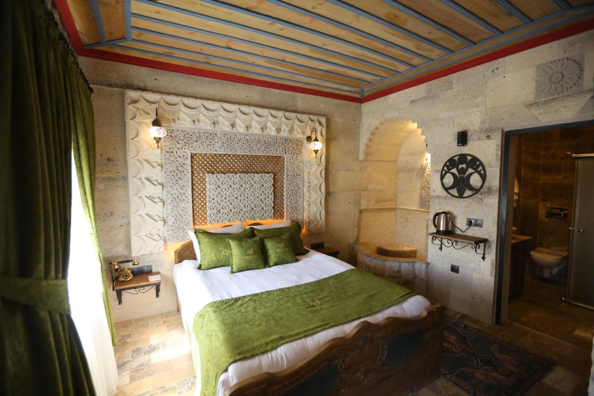 Akritis suit Cappadocia - Housity