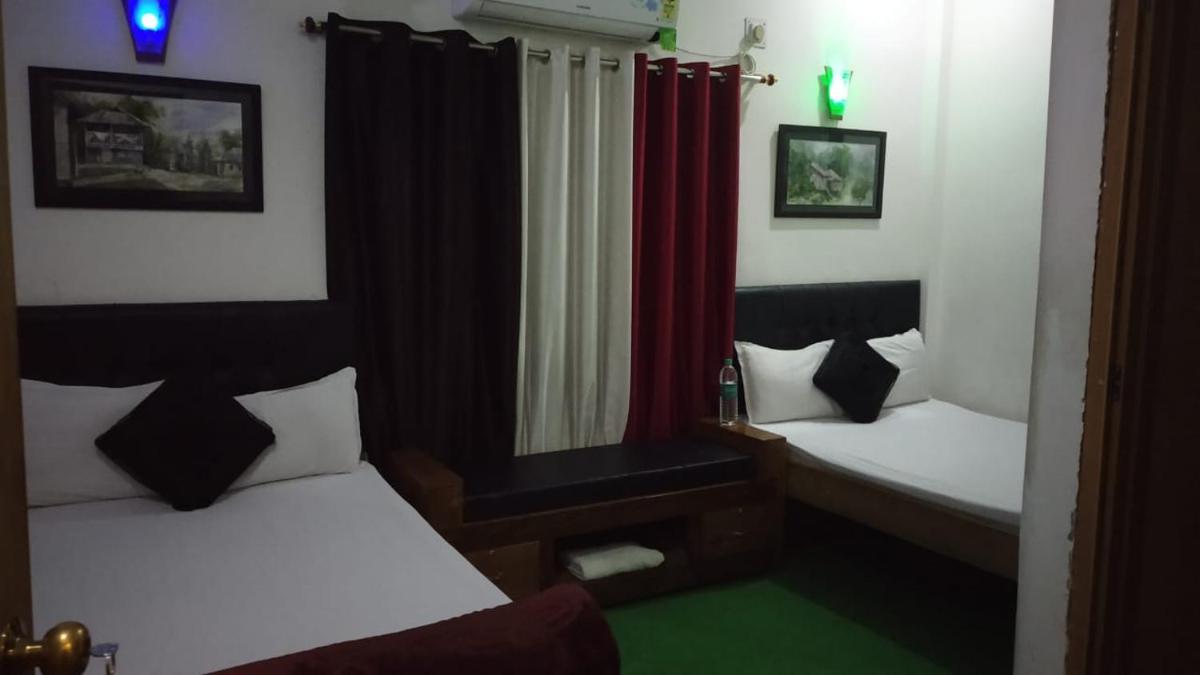 JSGS Home Stay (Jainti Hills) - Housity