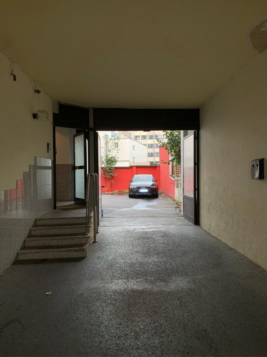 Hotel Zentrum - Housity