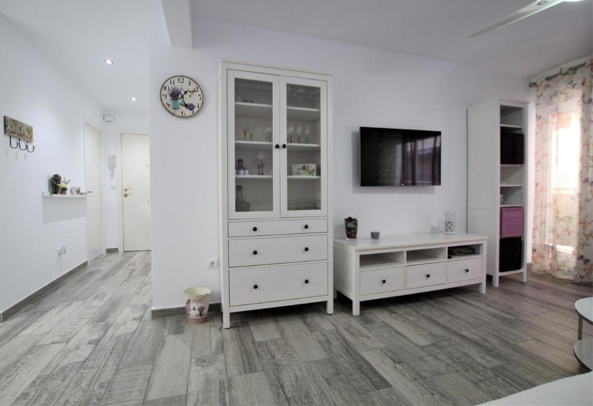 Apartamento Neptuno en el paseo de Santa Pola - Housity