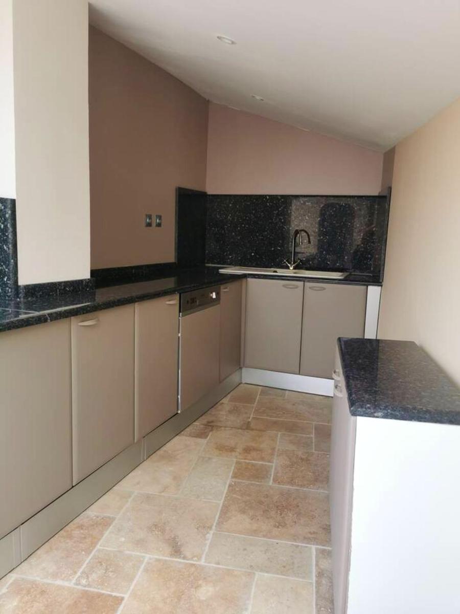 Villa de 2 chambres avec piscine privee sauna et terrasse amenagee a Folleville - Housity