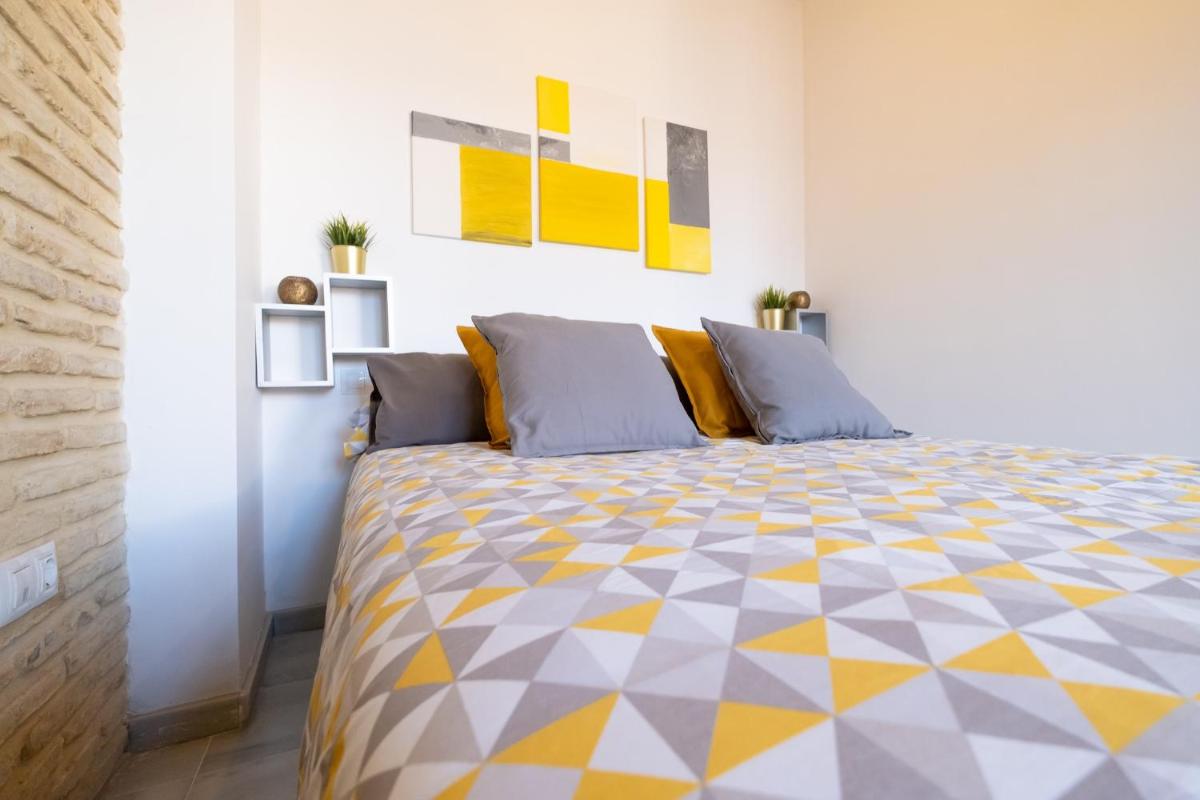 Triana Penthouse - Housity