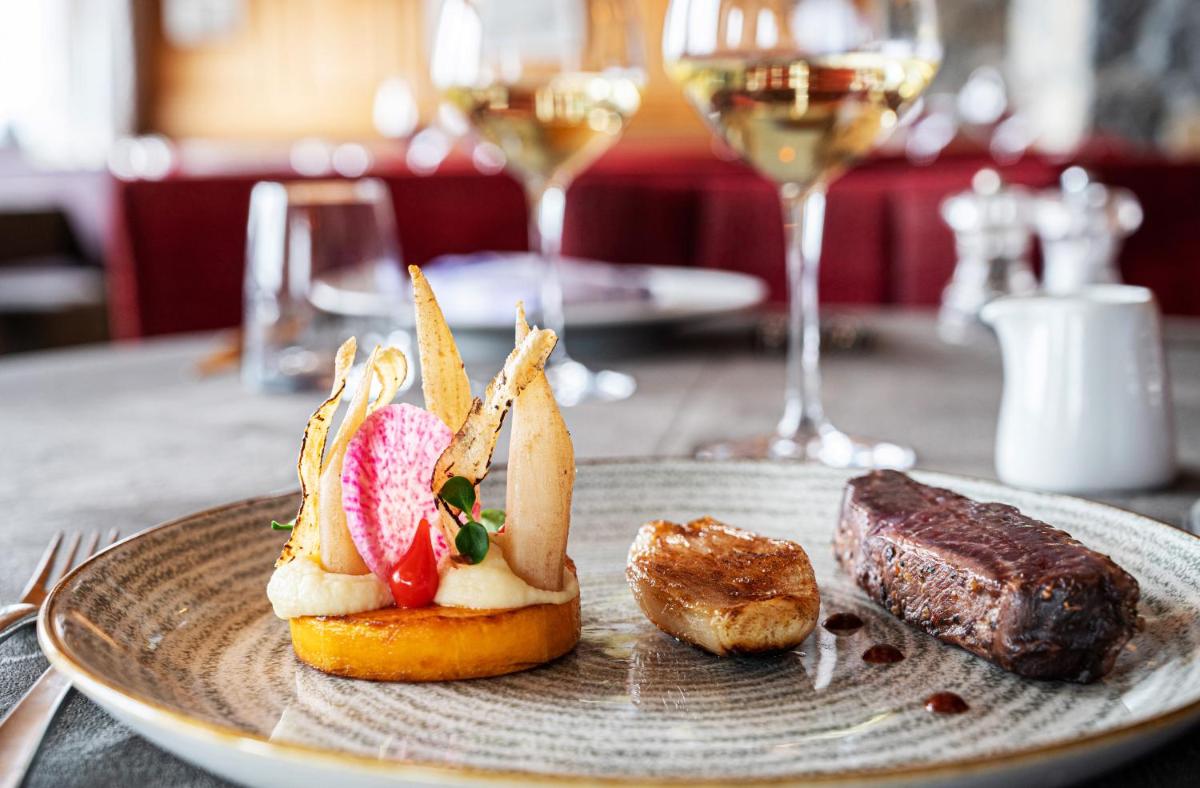 Nourriture dans l'hôtel ou à proximité