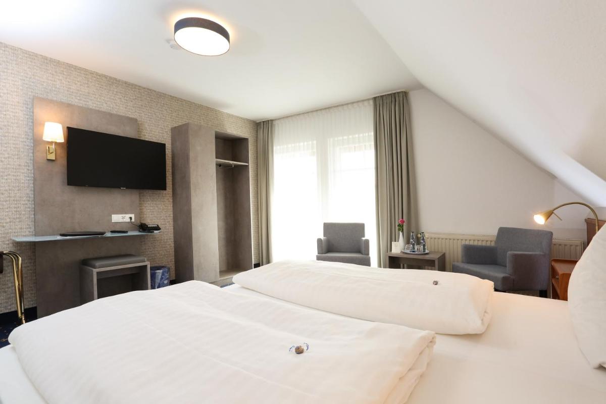 Hotel Zur Linde - Housity