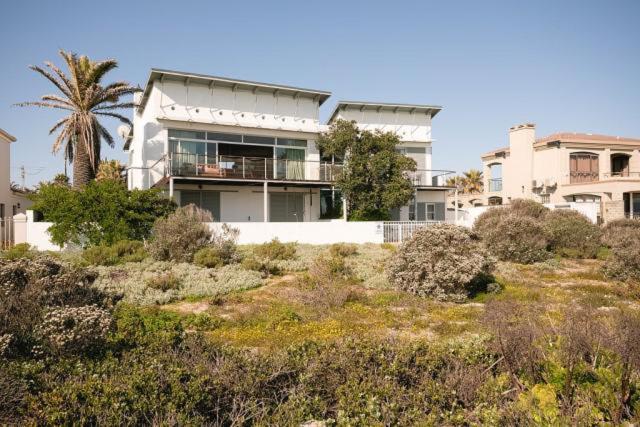 Sunset Beach Accomodation - Housity