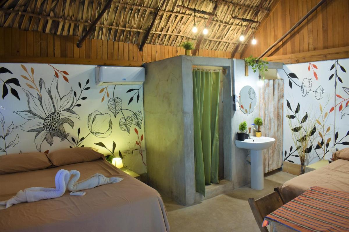 Hotel El Delfin - Housity
