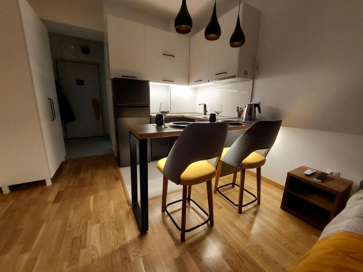 BOX APARTMENT SKOPJE - Housity