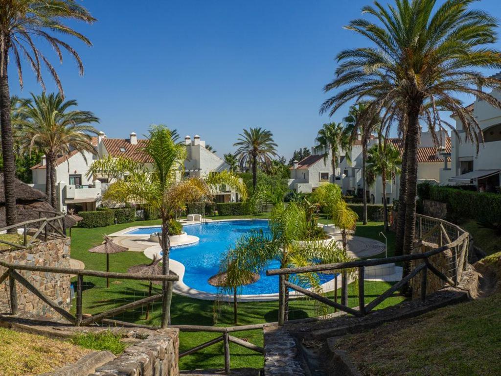 Bonito adosado con encanto en Islantilla golf - Housity