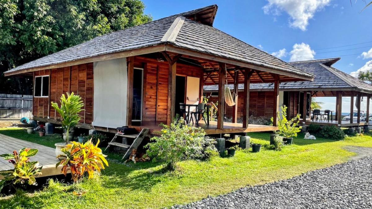 Suitetrails - RAIATEA - Bungalow Nautilus Pool