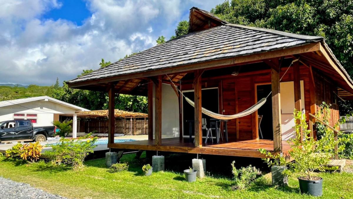 Suitetrails - RAIATEA - Bungalow Nautilus Pool