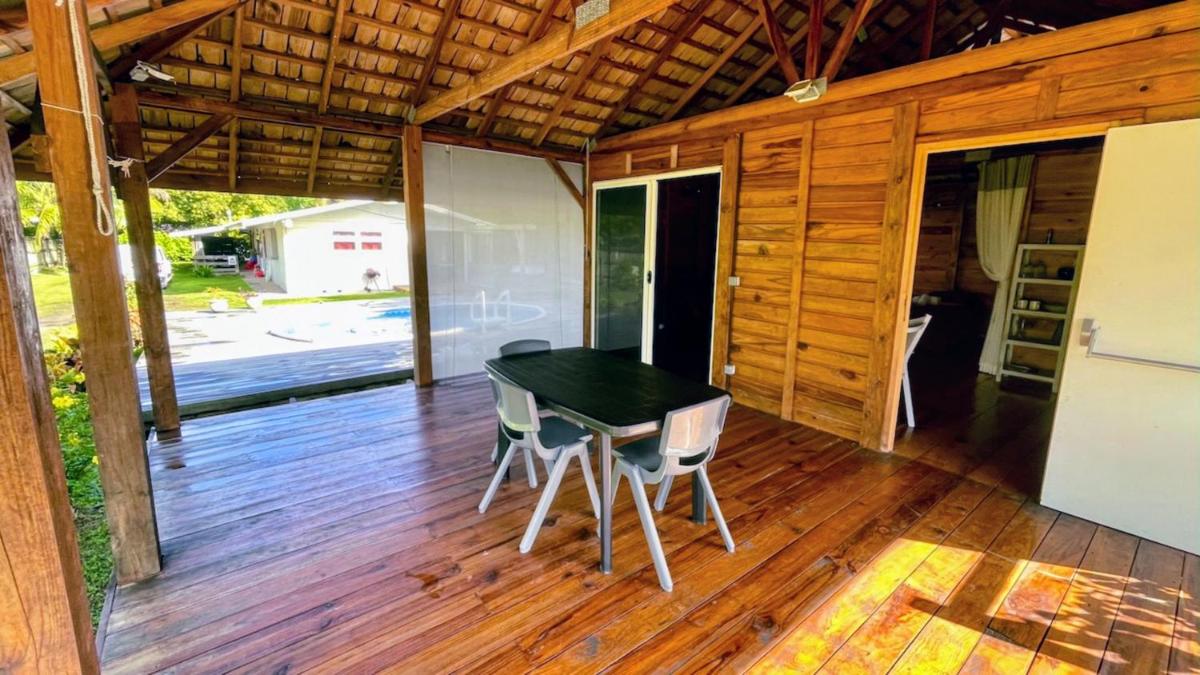 Suitetrails - RAIATEA - Bungalow Nautilus Pool