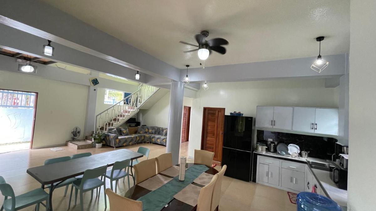 Charming Apartelle with Swimming Pool -Exclusive - Housity