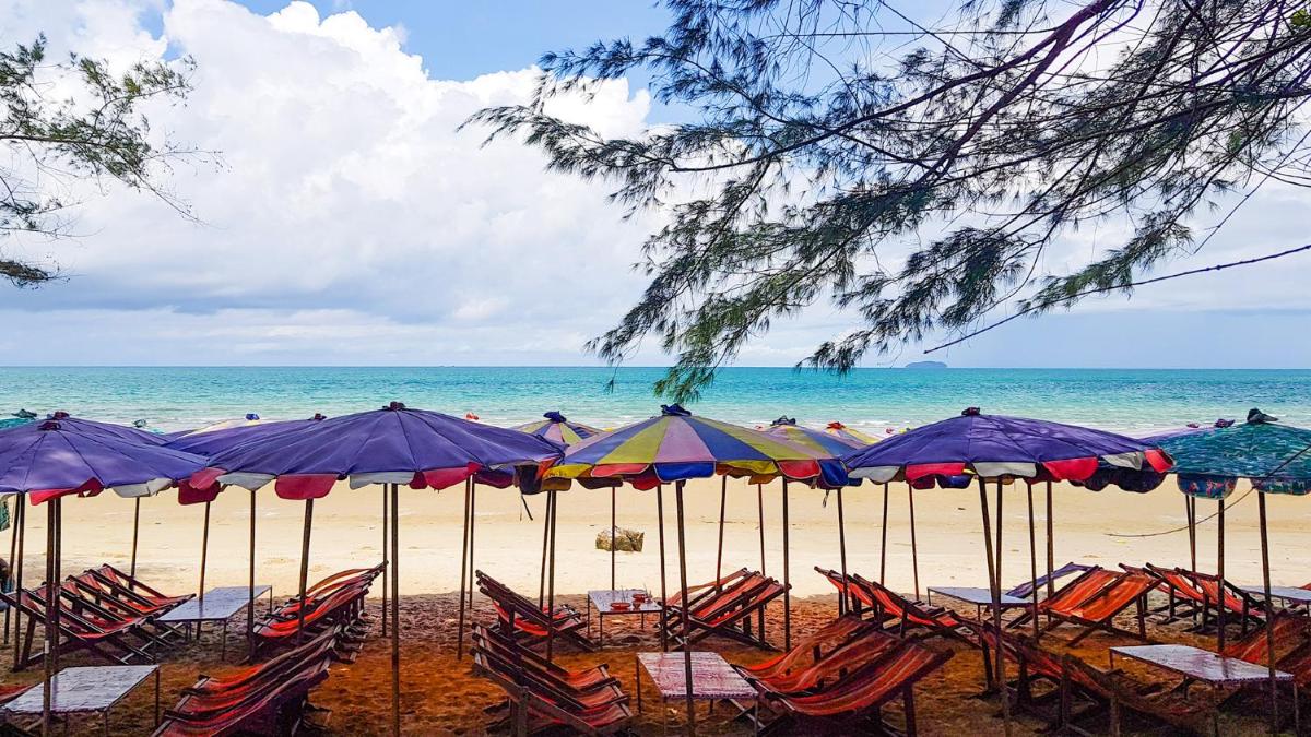 Mantra Beach Condominium Suite 2 - Mae Phim - Housity