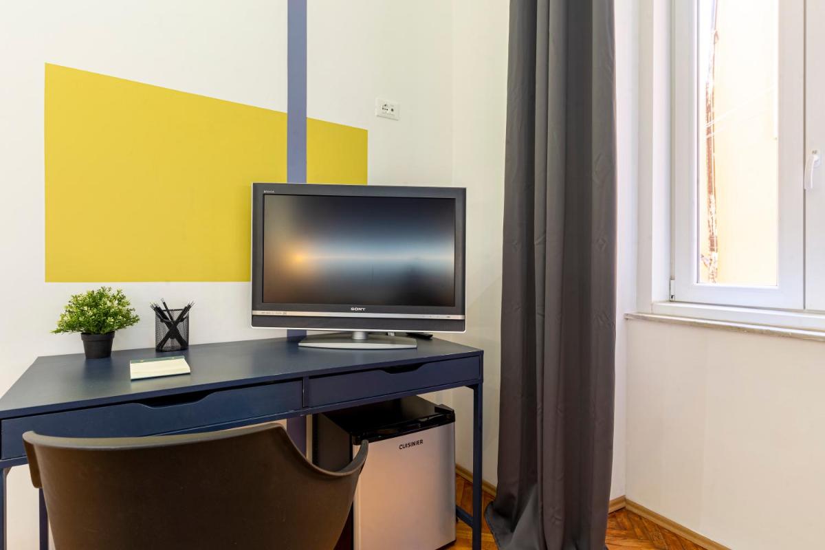 Lovely guest-room with private bathroom - Housity