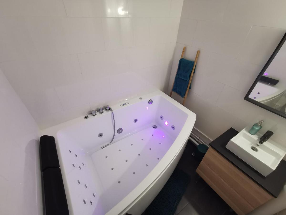 Suite Perla - Balnéo et Sauna - Housity