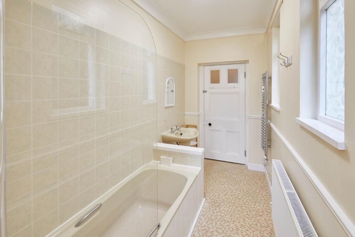 Host & Stay - The Garden Flat - Housity