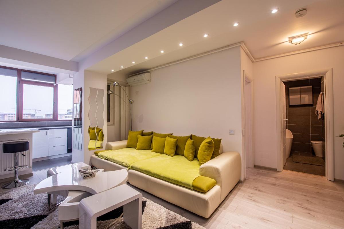 3 Room Luxury Residence Militari M2+3 - Housity