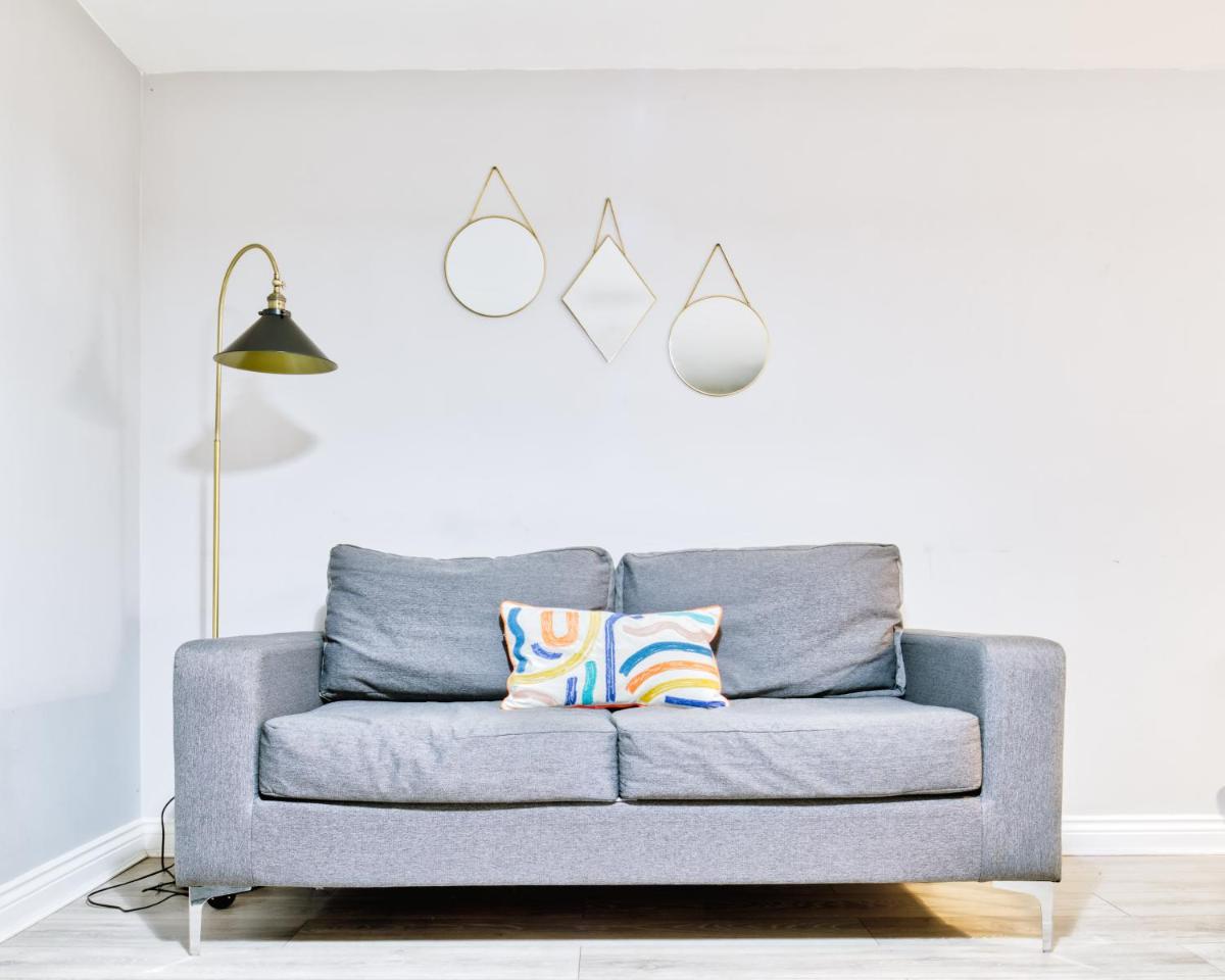 5 Bed House in Gloucester - Housity
