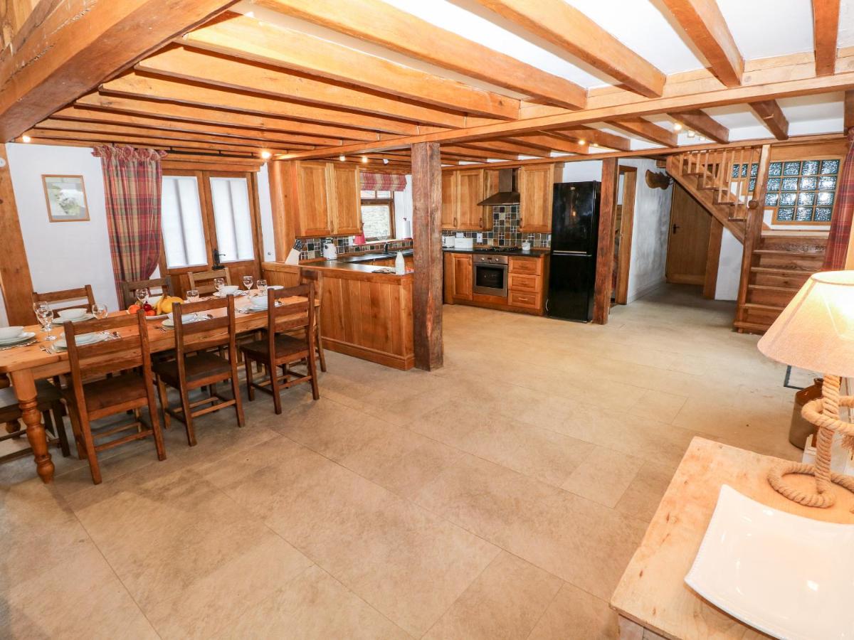 2 Fenton Home Farm - Housity