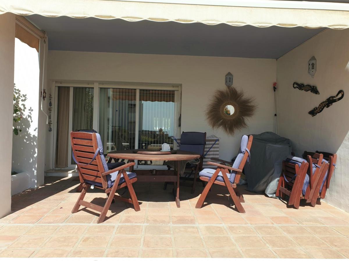 Casitamar frontline beach house rental Casares Costa near Estepona - Housity